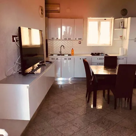 Apartman More Drasnice 德朗西斯